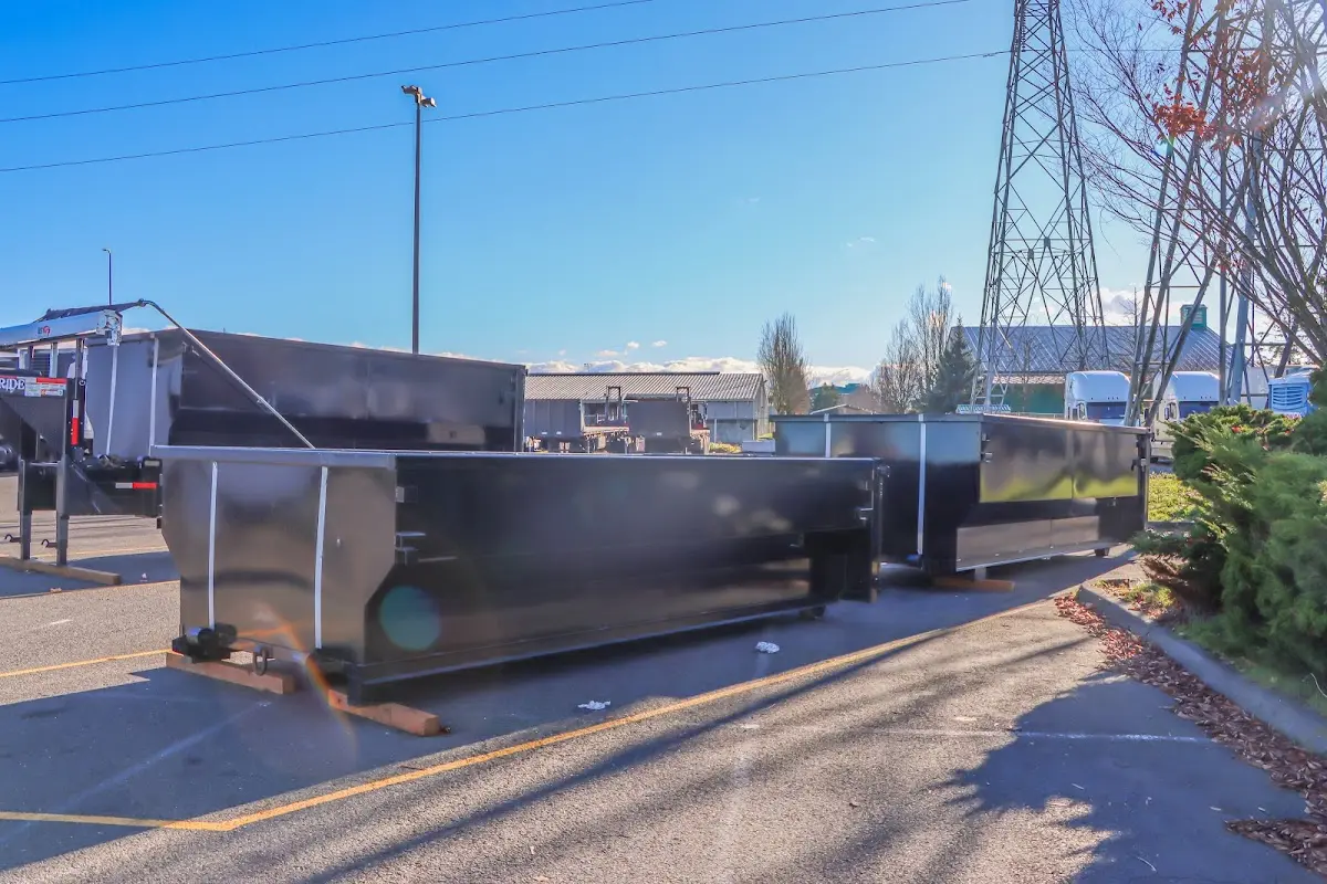 Professional dumpster rental and junk removal service in La Vergne